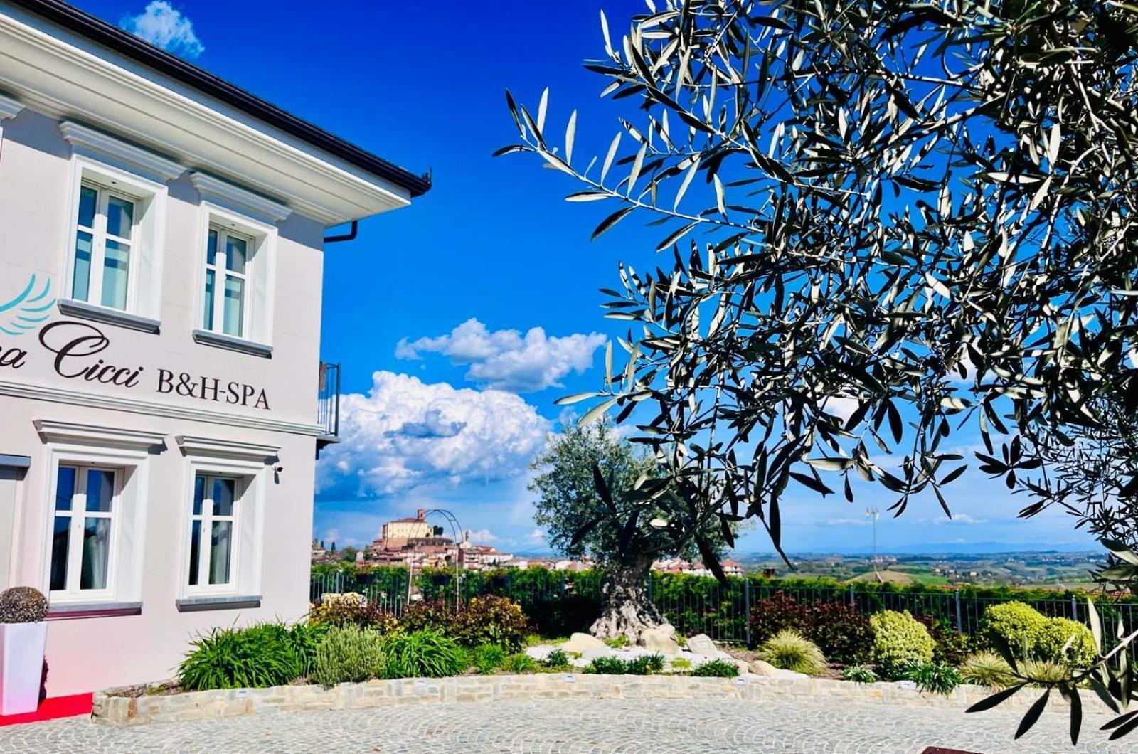 Villa Nonna Cicci Boutique Hotel - SPA Cisterna dʼAsti Esterno foto