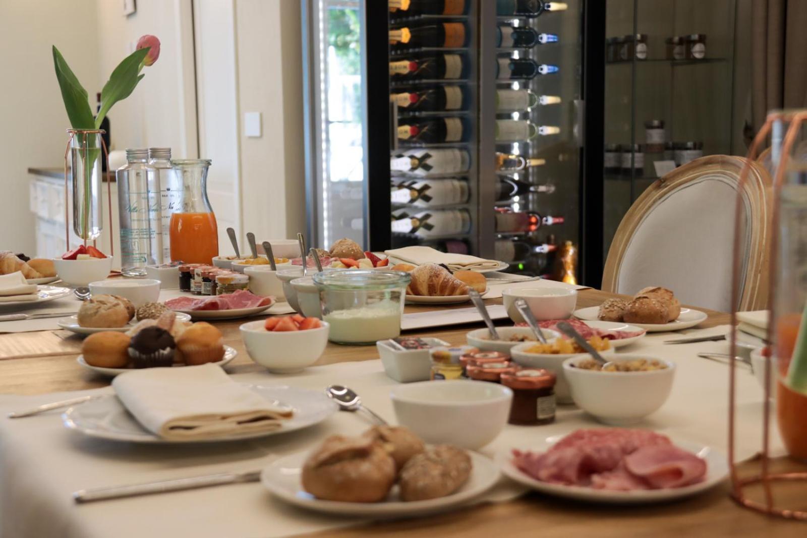 Villa Nonna Cicci Boutique Hotel - SPA Cisterna dʼAsti Esterno foto