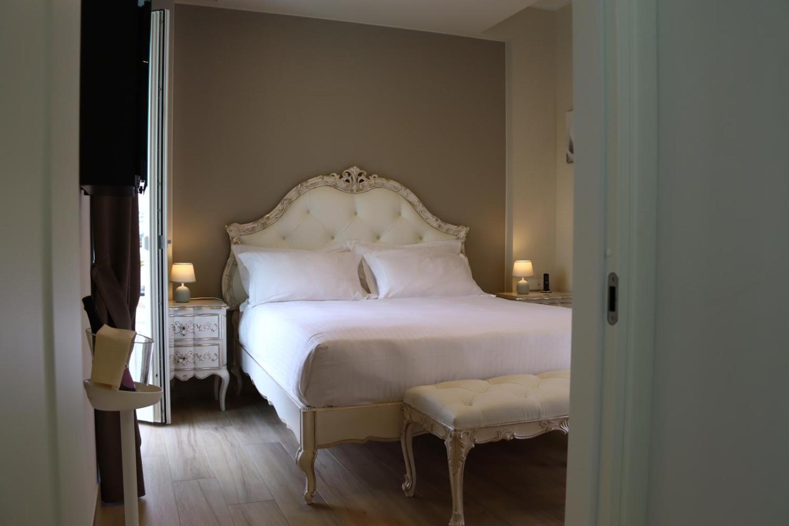 Villa Nonna Cicci Boutique Hotel - SPA Cisterna dʼAsti Esterno foto
